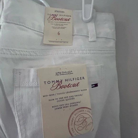 TOMMY HILFIGER • Off White Bootcut Jeans • 6 • - Picture 7 of 7